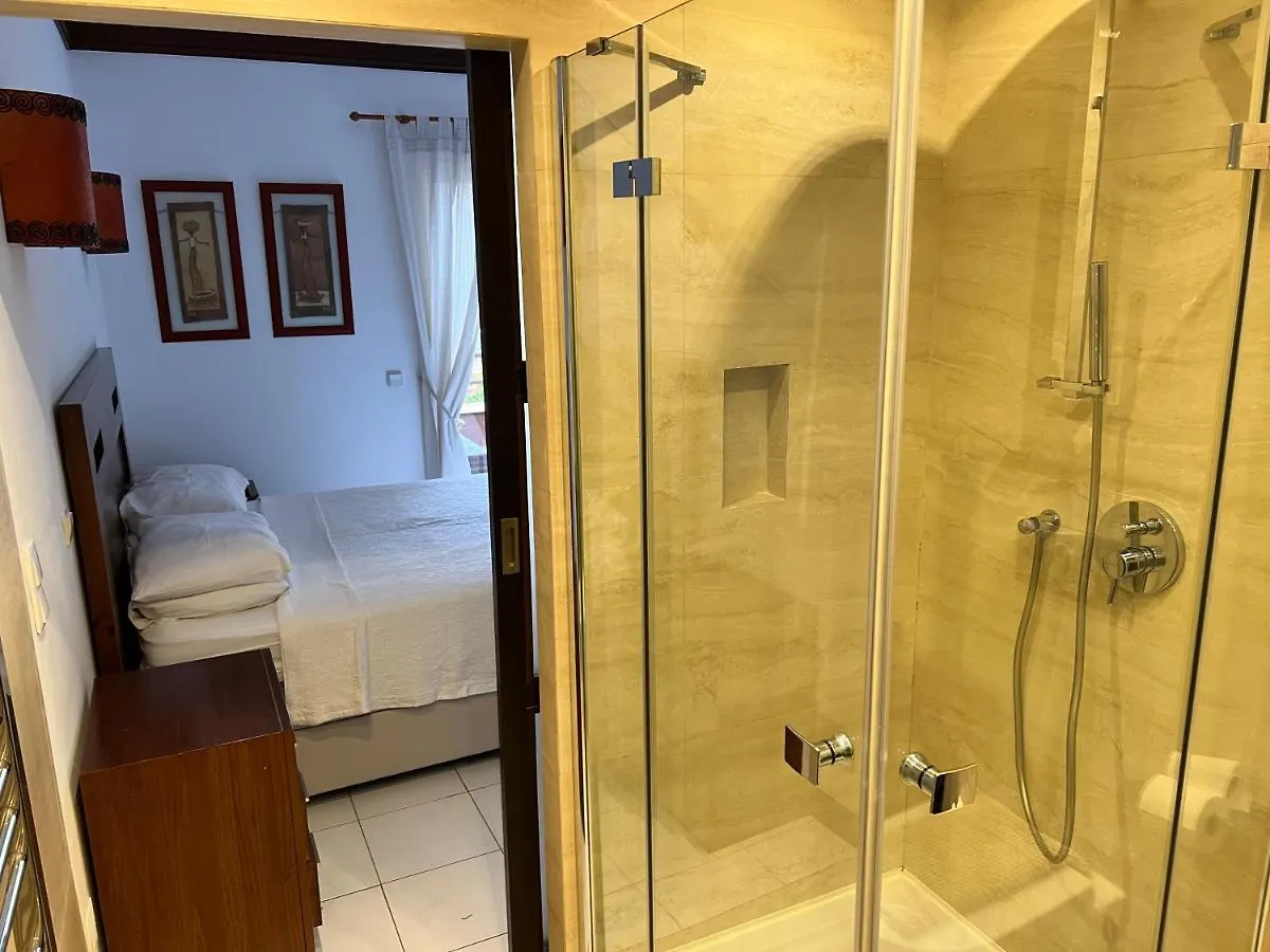 Falesia Beach Town House 2 Bedroom Olhos de Agua  Olhos de Agua (Albufeira)